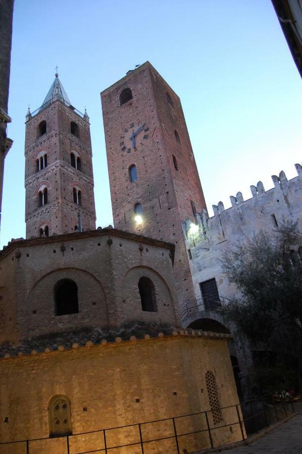 Residenza D'Aste Apartment Albenga Exterior foto